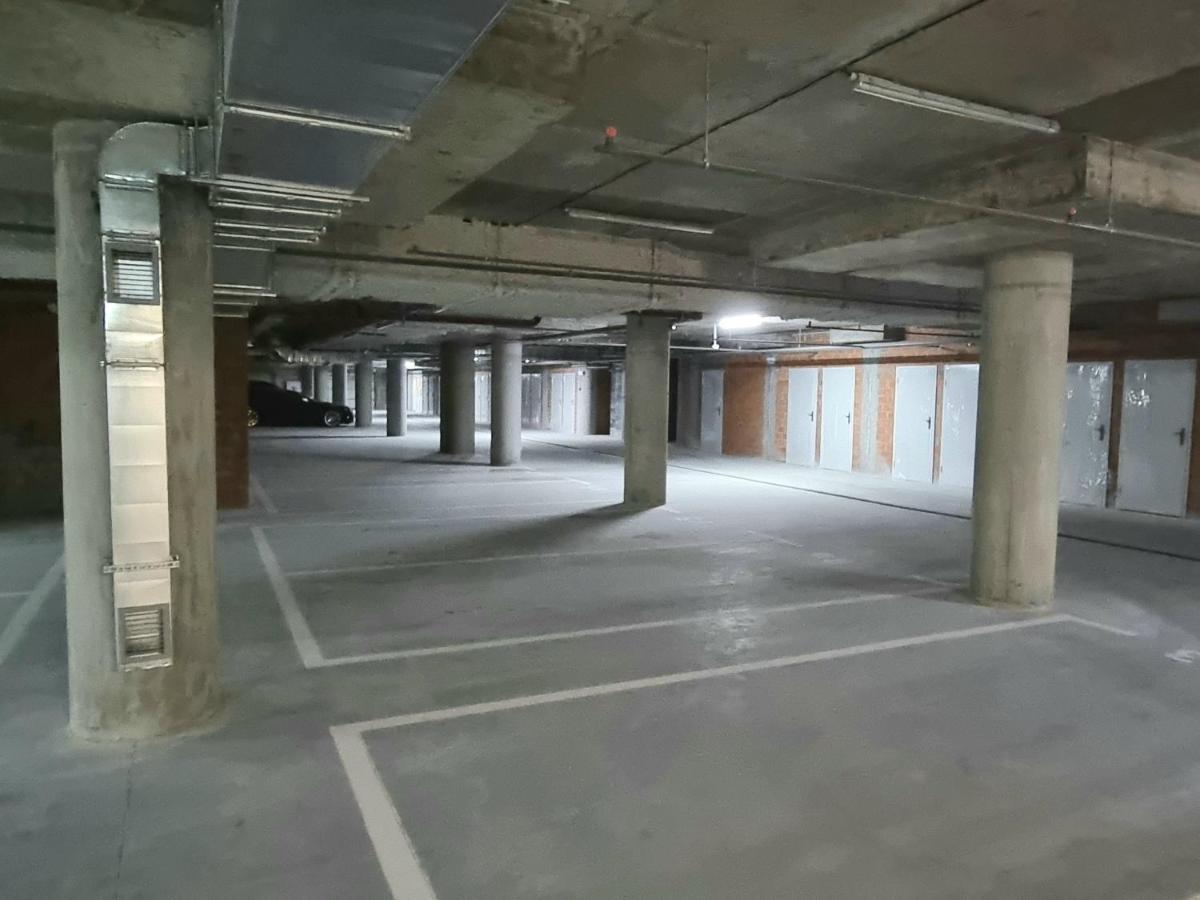 קייב Квартира Метро Харківська, Позняки Жк Лебединий מראה חיצוני תמונה